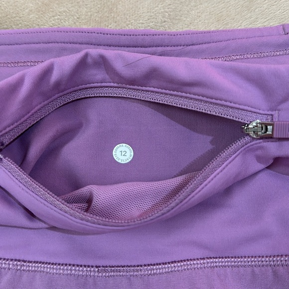 Lululemon shorts - Picture 8 of 8